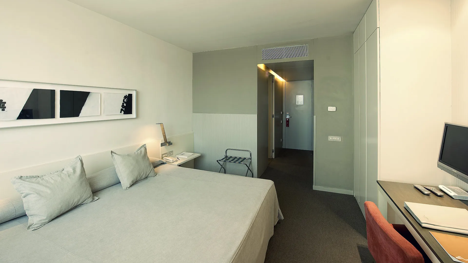 Sercotel Amister Art Hotel Barcelona 4*,